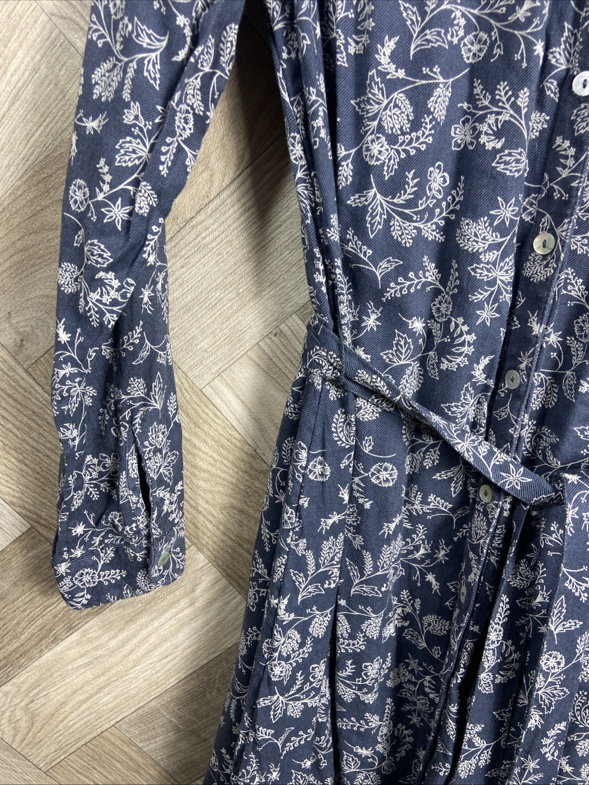Fat Face Navy & White Floral Button Up Dress Waist Tie Collared Size 10