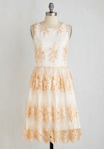 Modcloth RSVP for Ravishing Dress NWT Sz M lace party dress Alythea blush