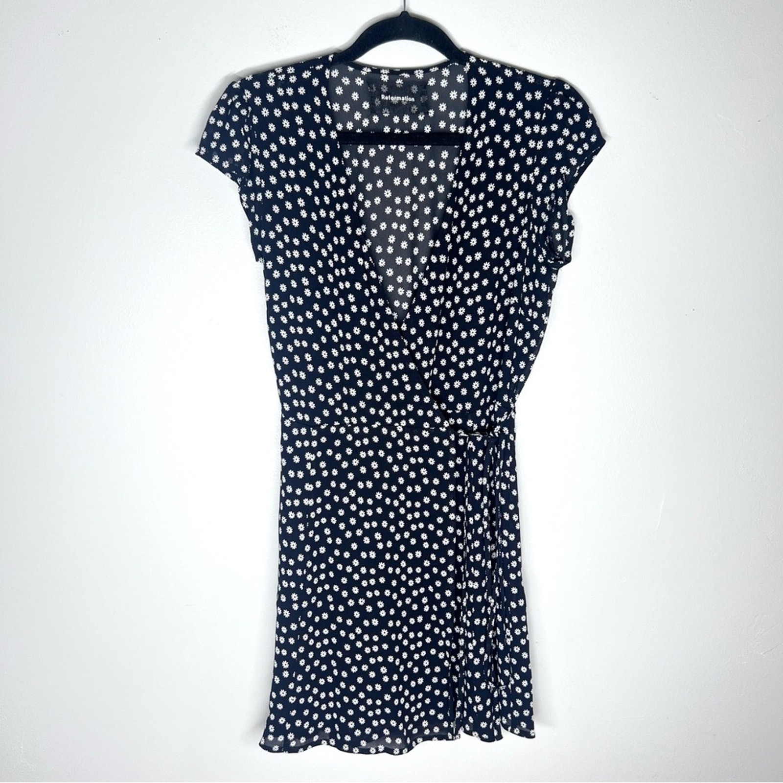 Reformation Adele Mini Wrap Ditsy Floral Dress Black Sz XS