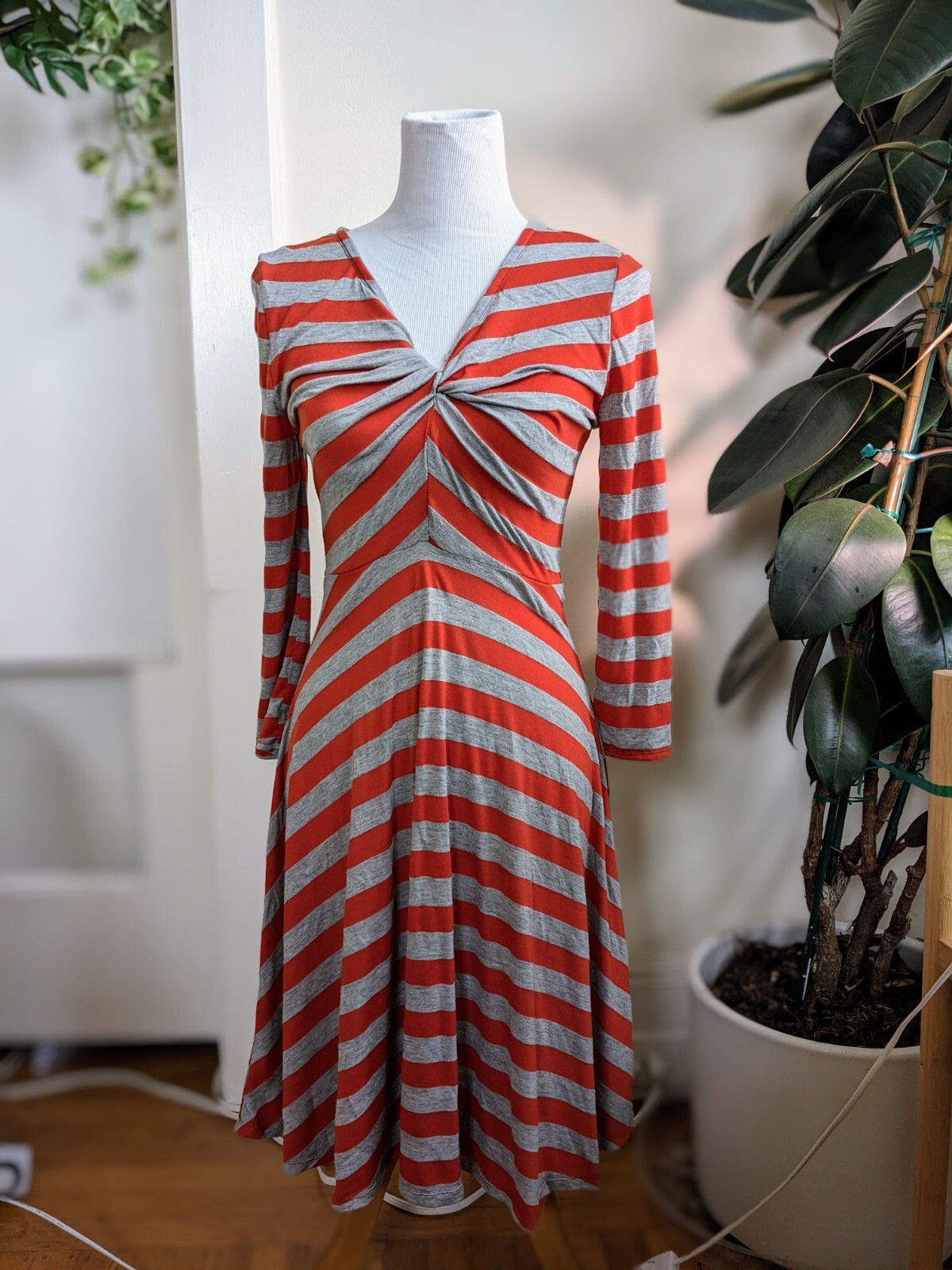 bright red / heather gray striped gathered bust long sleeve rayon dress knit