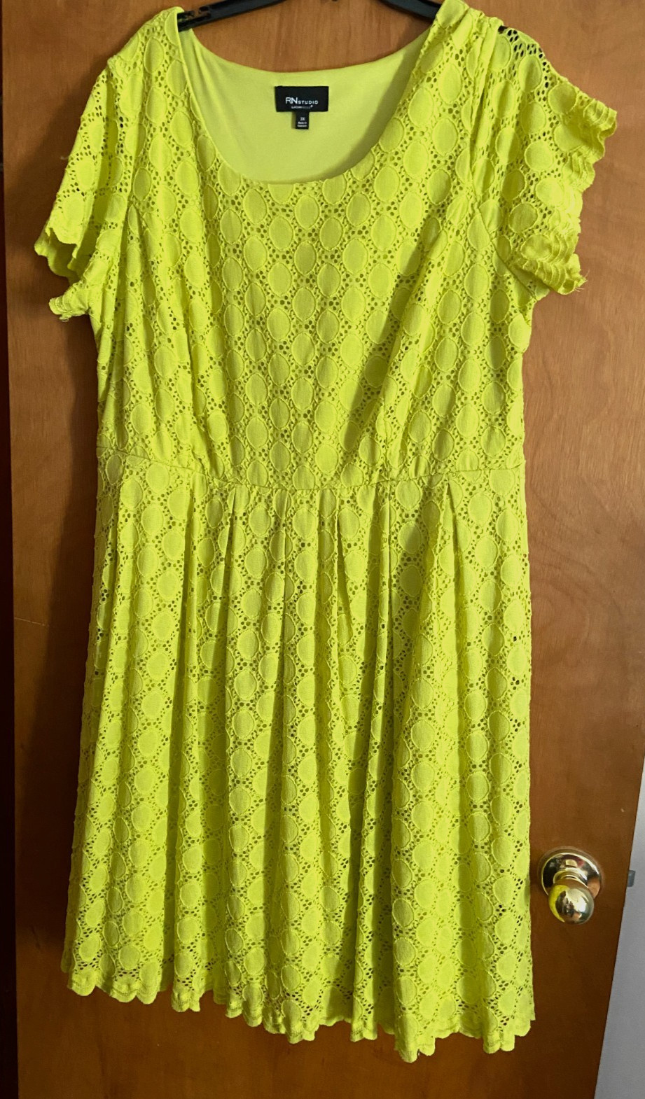 2X RN Studio by RONNI NICOLE Fit & Flare Lace Dress, Lime Green, lined–NWOT
