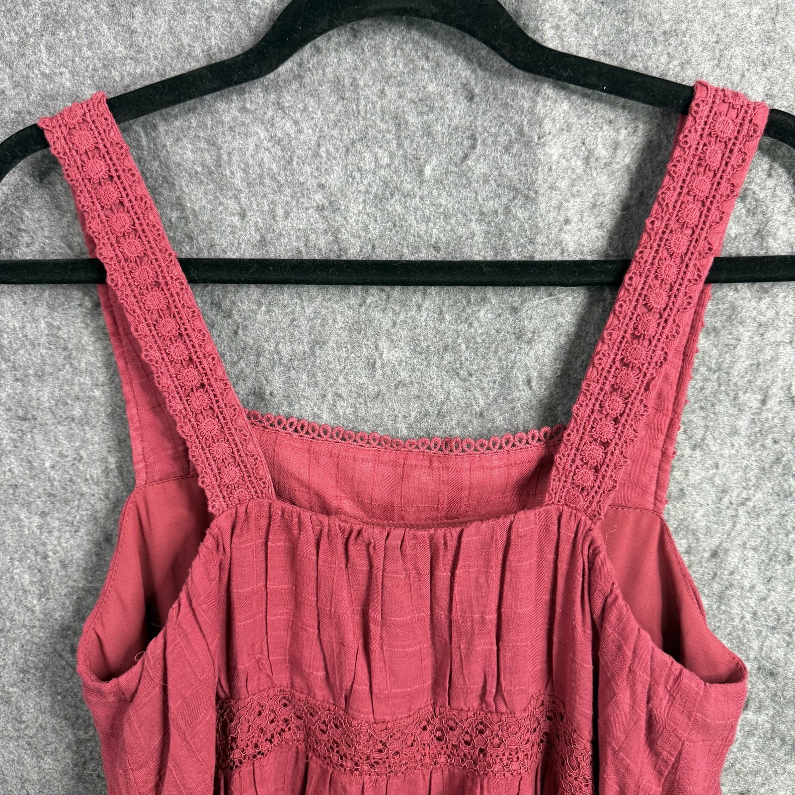 Knox Rose Women’s Rust Red Cotton Blend Crochet Lace Trim Ruffle Hem Mini Dress