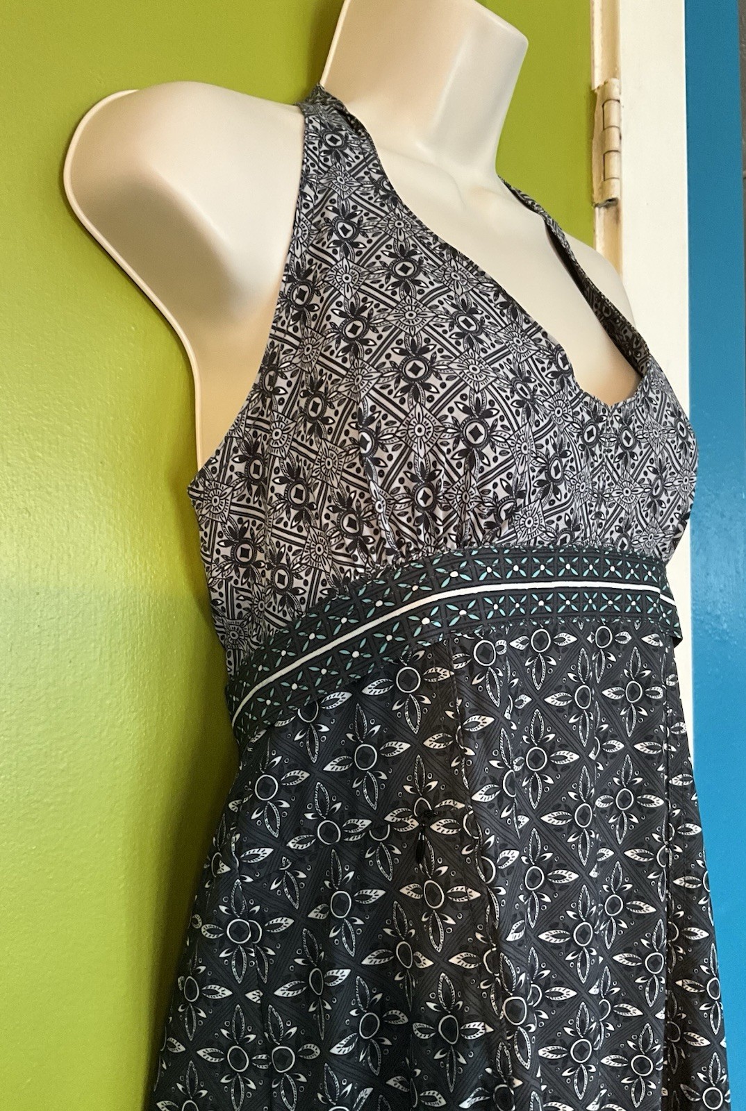 ATHLETA Gray Teal Pack Anywhere Quick Dry Halter Padded Smocked Sun Dress Sz M