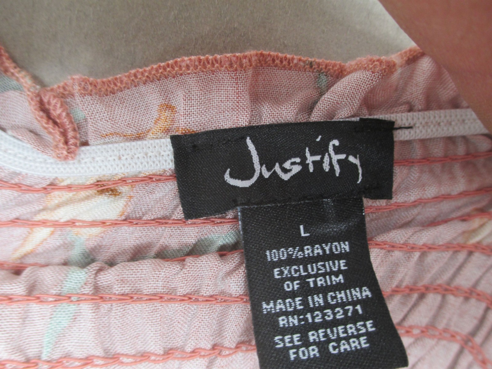 NWT Justify Size L Womens Multicolor Floral Comfy Beauty Asymmetric Dress 552