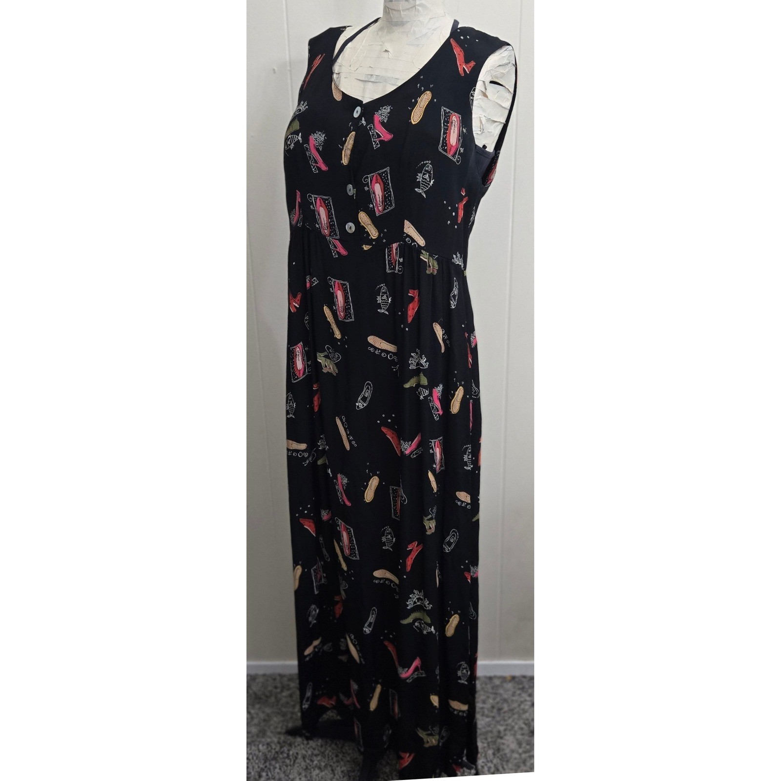 VINTAGE LAUREATE M Rayon Maxi Dress Sundress Novelty Shoe Print MADE IN USA 90s