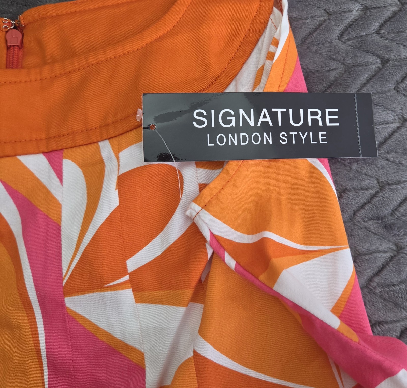 *NEW w/Tags Signature London Style Orange Pink White Sun Dress Size 16 Floral
