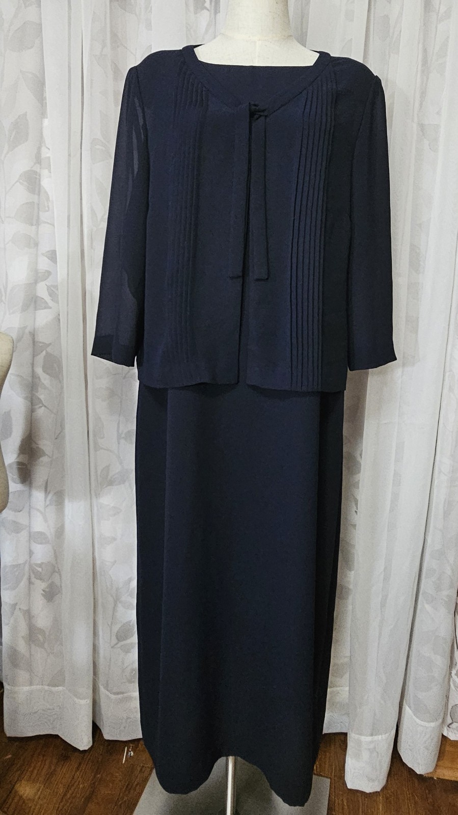 Cynthia Howie Navy Chiffon Maxi Dress Scoop Neck 3/4 Sleeve Lined Size 16