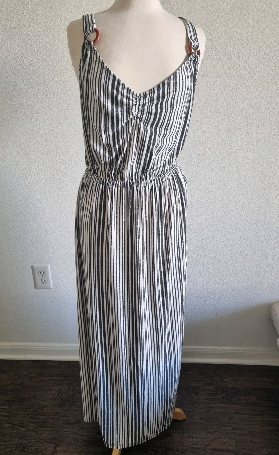 Black And White striped Maxi Unlined Lightweight Sleeveless Dress 1X