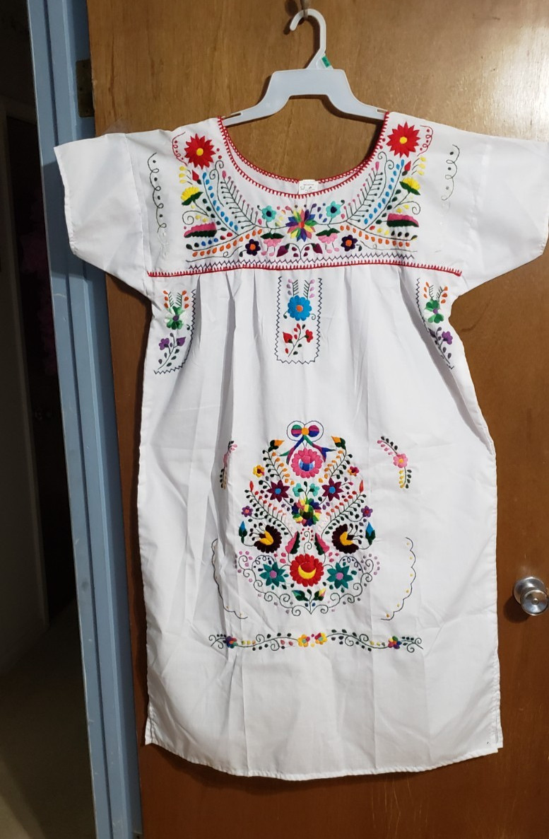 Genuine Women’s Cotton Embroidered Mexican Dress White S Lg Chest 23″ L 45″ NEW