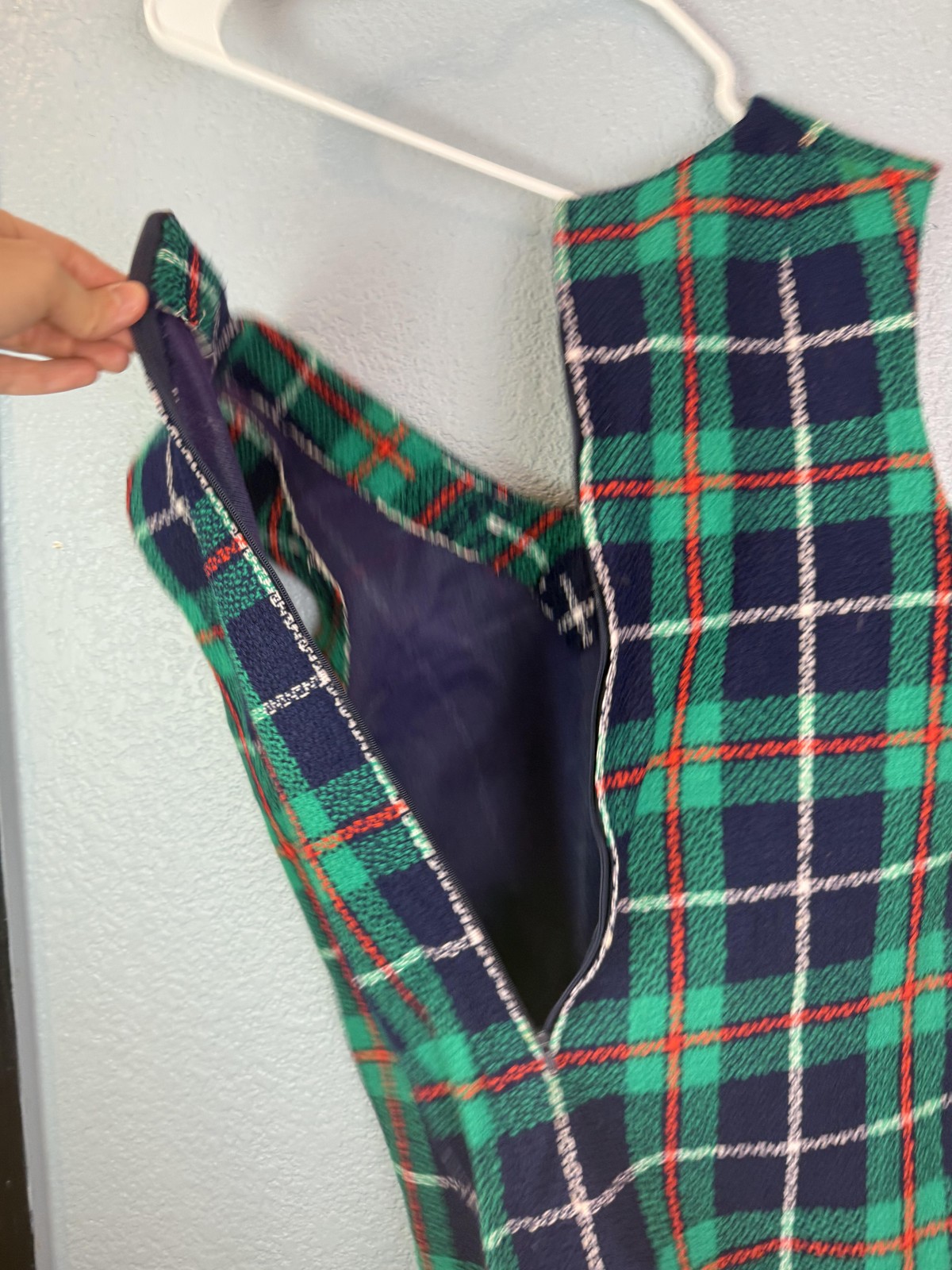 Vintage Plaid Dress Womens Medium Green Blue Sleeveless Mod Style Lined 60s 70s