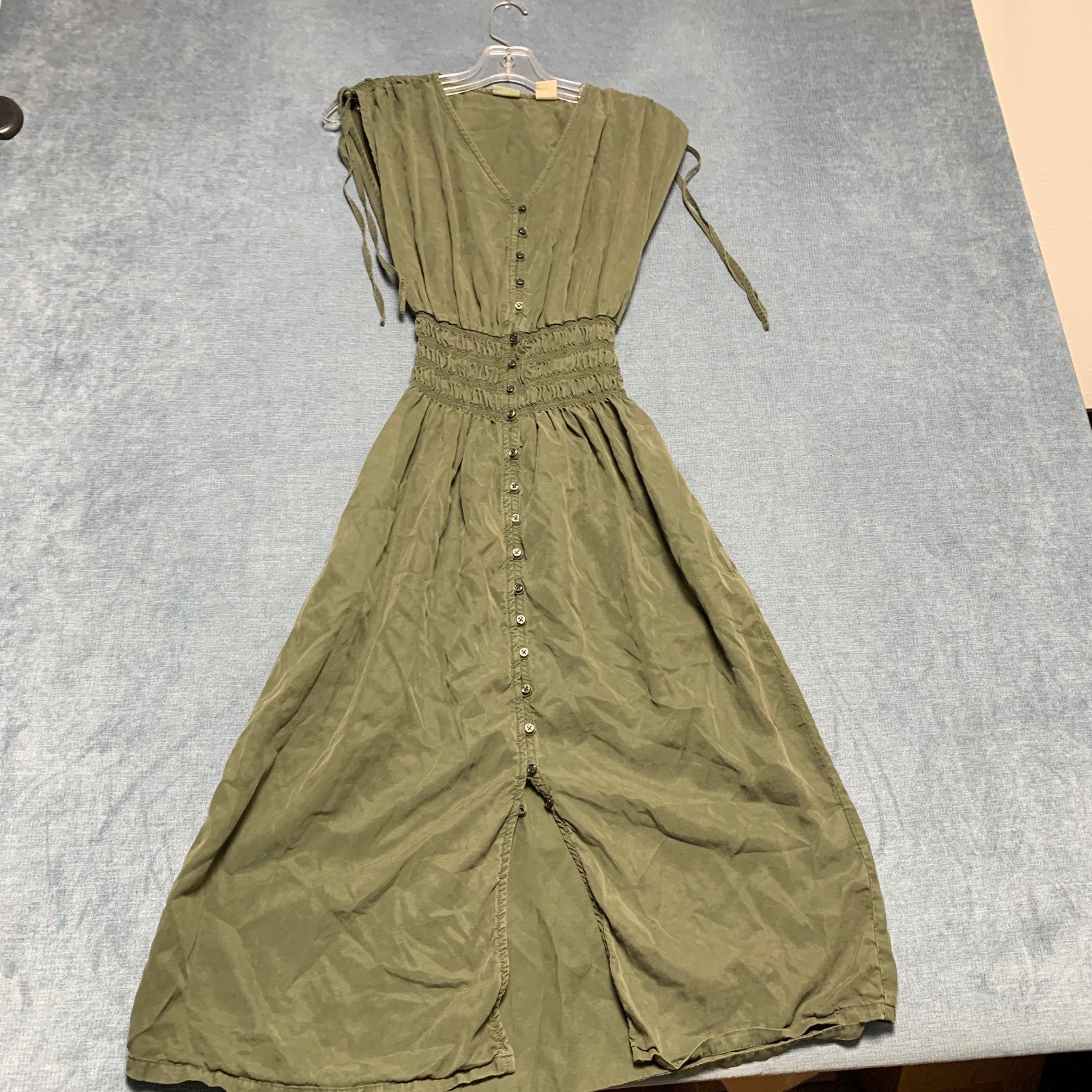 Levi’s Betty Midi Fit & Flare Dress Women XS Olive Green Cinched Waist V Neck
