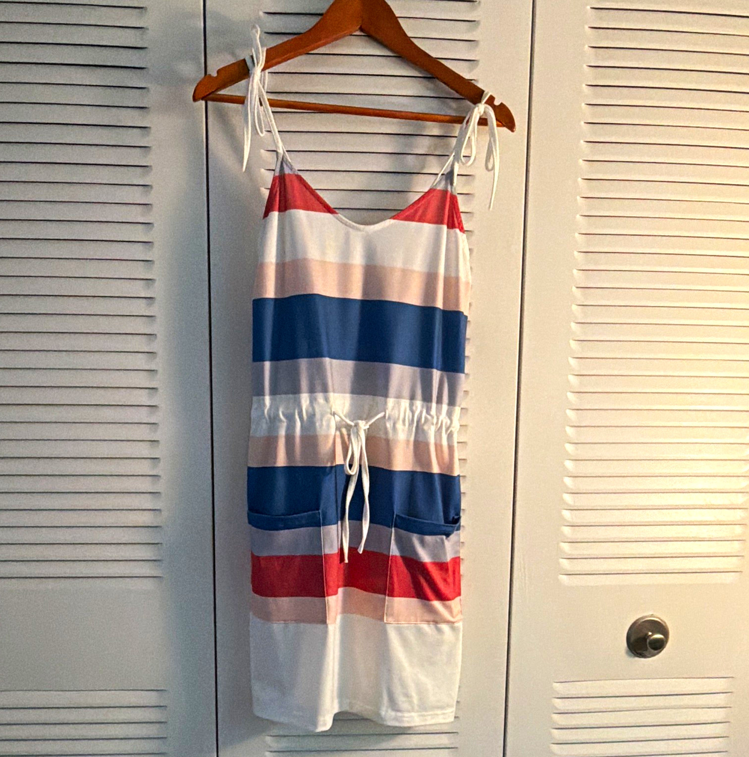 Women’s Striped Sleeveless Sundress S Scoop Neck Drawstring Waist Pockets
