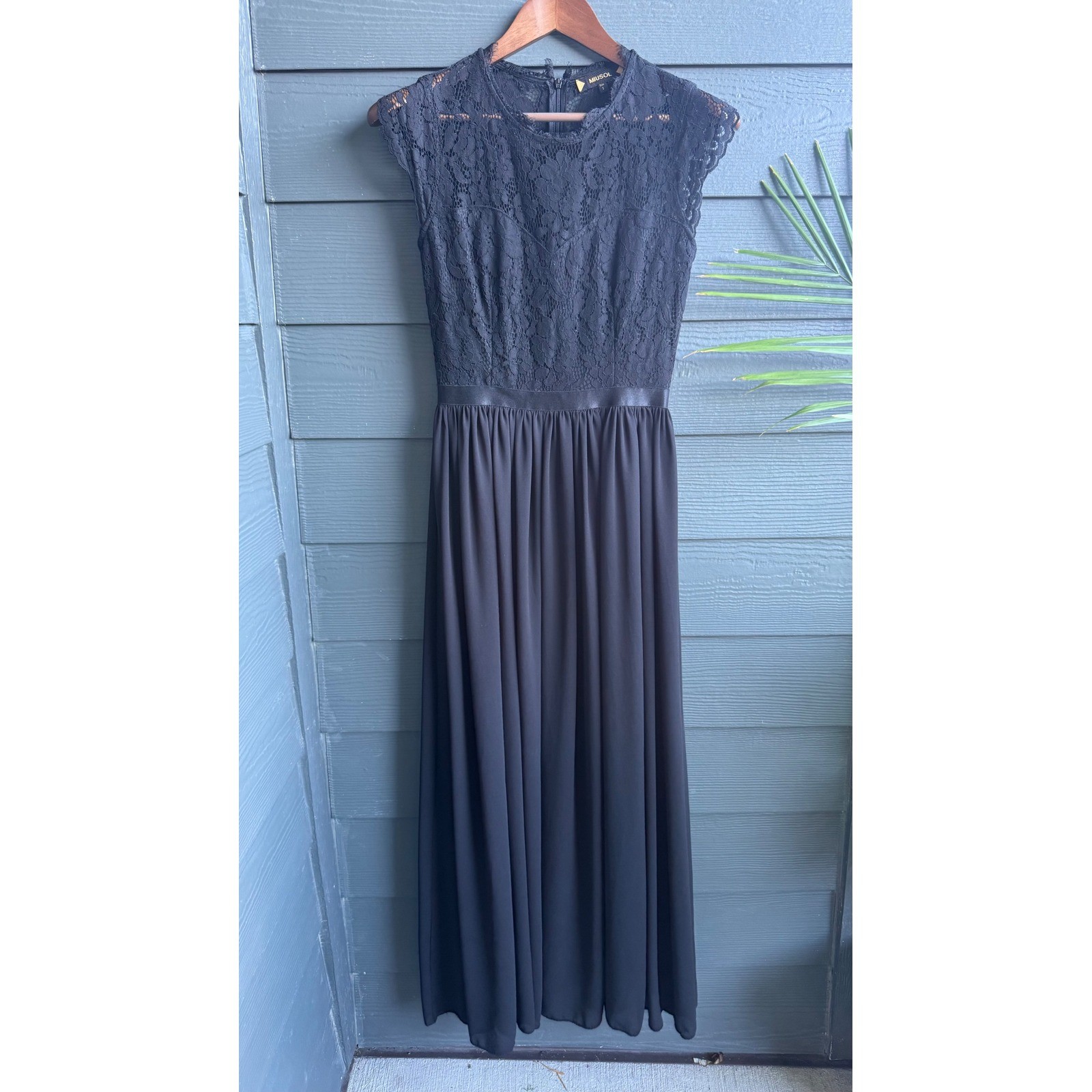Miusol Black Lace Chiffon Maxi Dress Formal Evening Gown Size Small