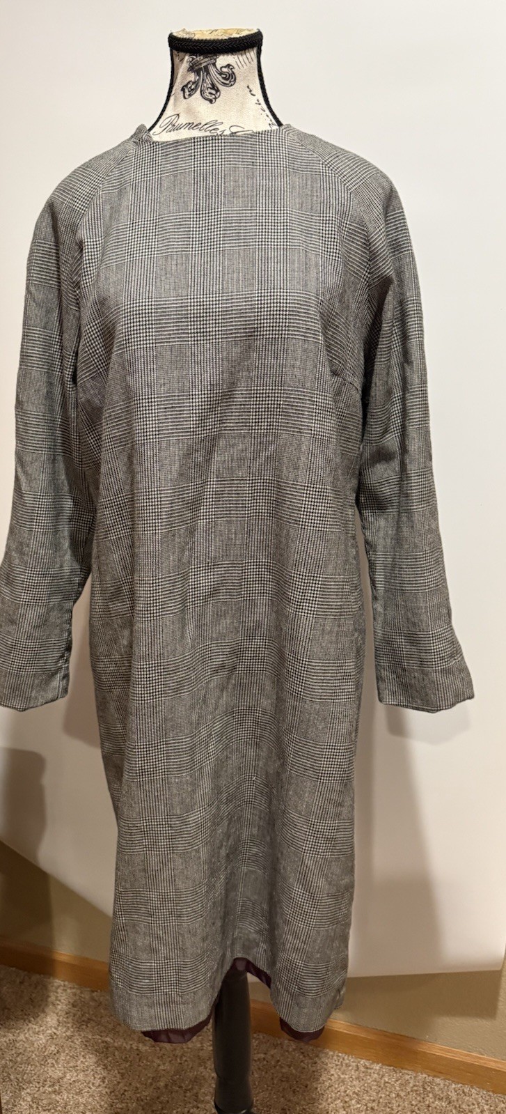 Harve Benard by Holtzman Black Plaid Long Shift Dress Size Large Ukraine Vintage