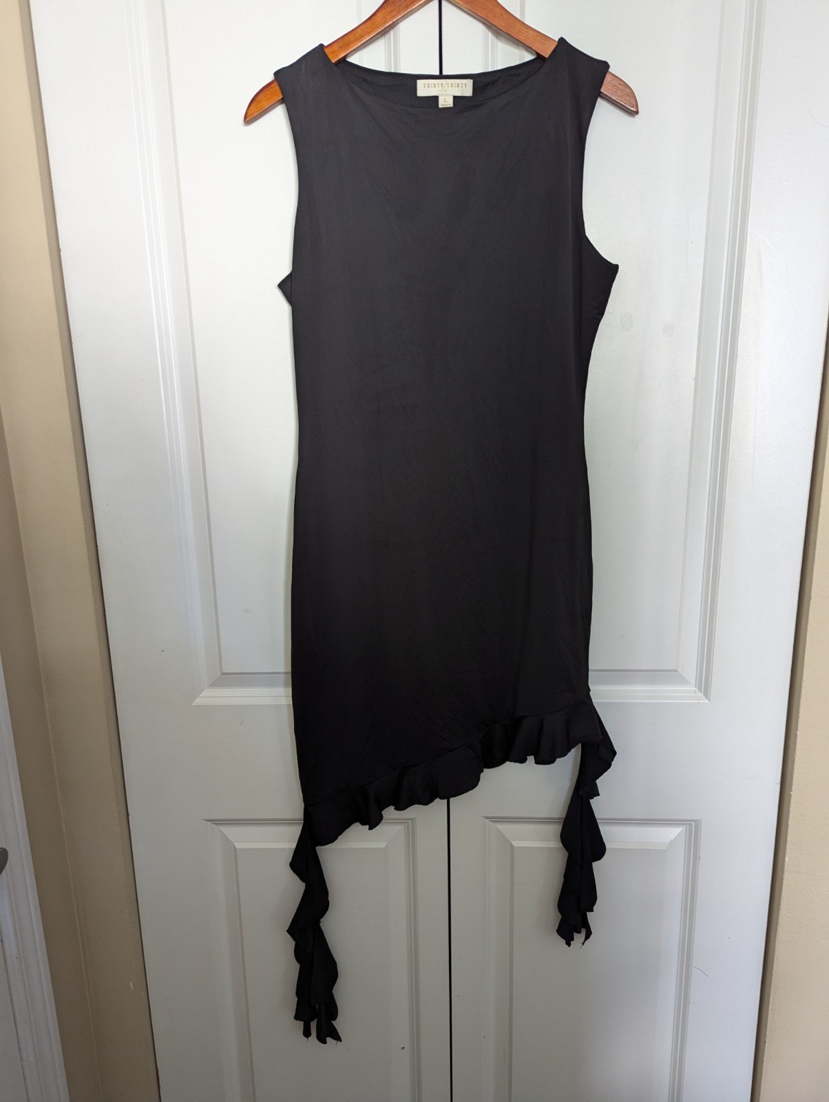 NWOT Cute LBD Little Black Dress Sz Large Poly/Spandex Lined Asymmetrical 30/30