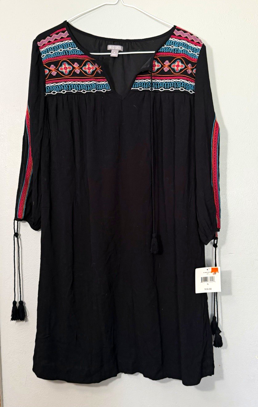Falls Creek Black Geometric Boho V-Neck 3/4 Sleeve Embroidered Mini Dress S