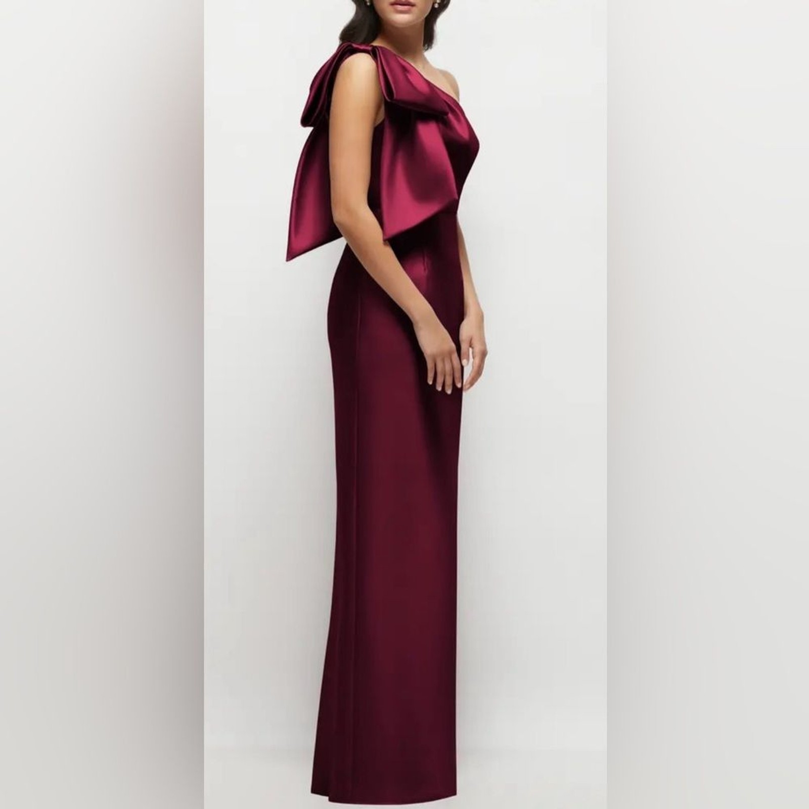 NEW Alfred Sung Bow Detail One-Shoulder Satin Twill Column Gown Sz 2 Cabernet