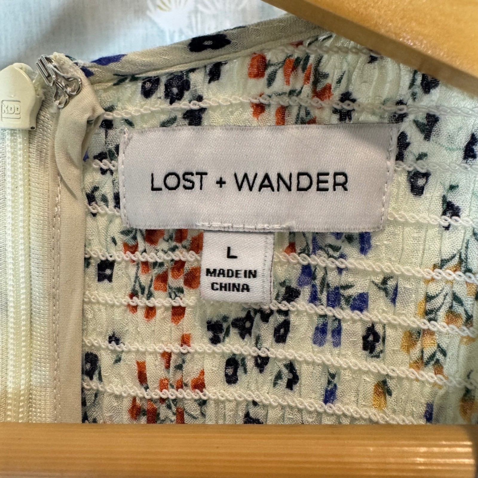 Lost + Wander Womens Floral Smocked Midi Dress Flutter Sleeve Cream Large