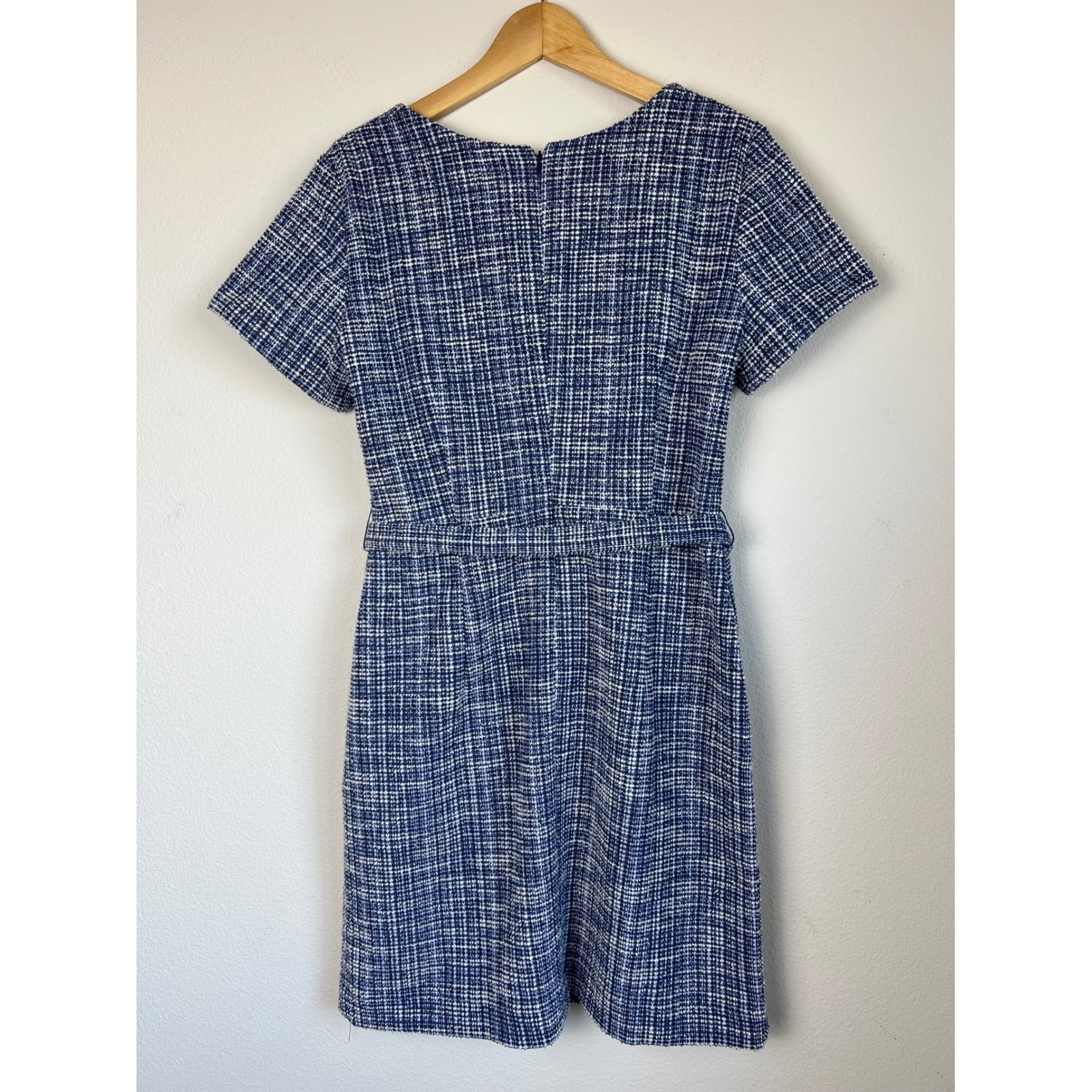 Talbots Tweed Dress Womens 12 Blue White Boucle Belted Sheath Academia Career