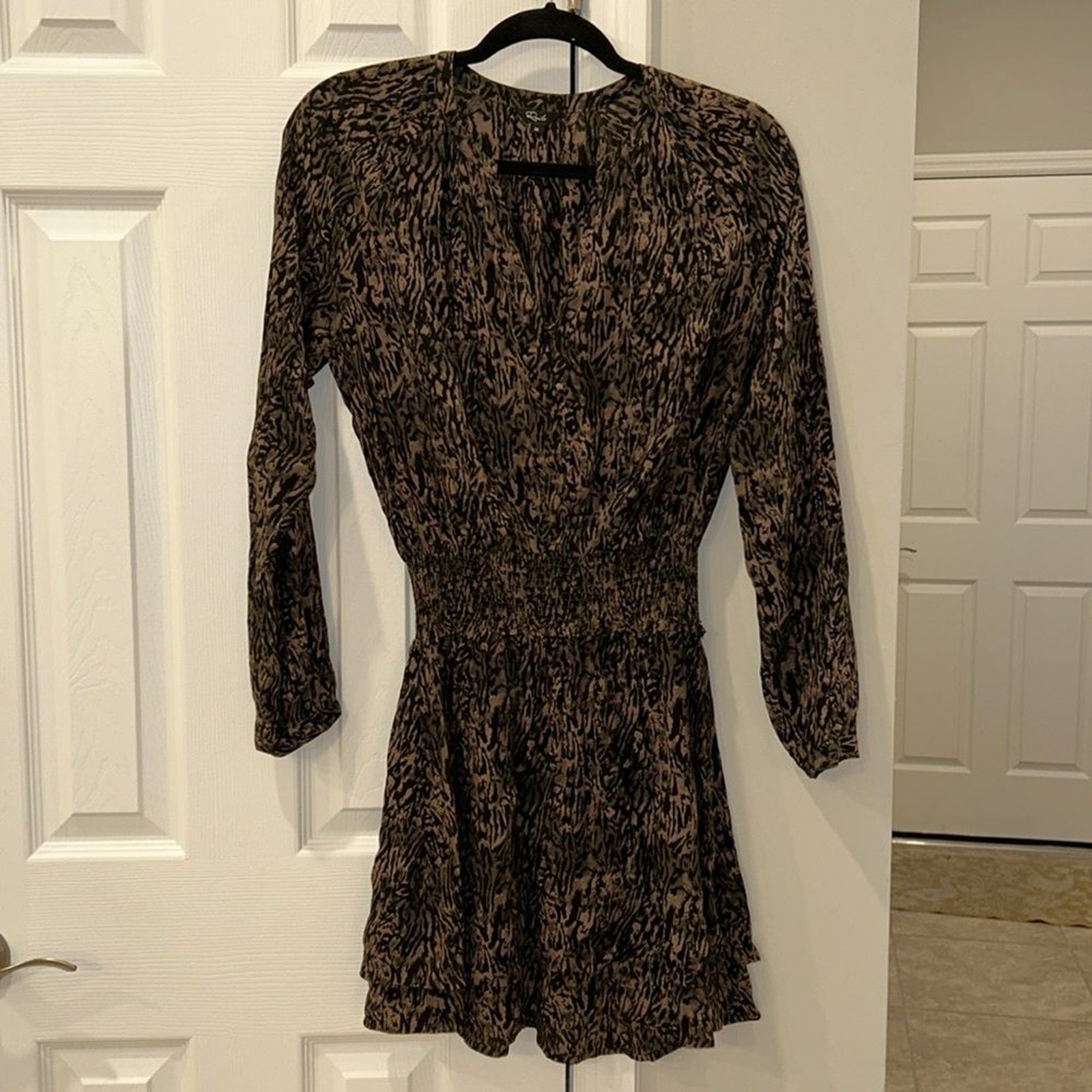 BUNDLE Rails Jasmine Olive Static & Zana Long Sleeve V-Neck Mini Dresses Size XS
