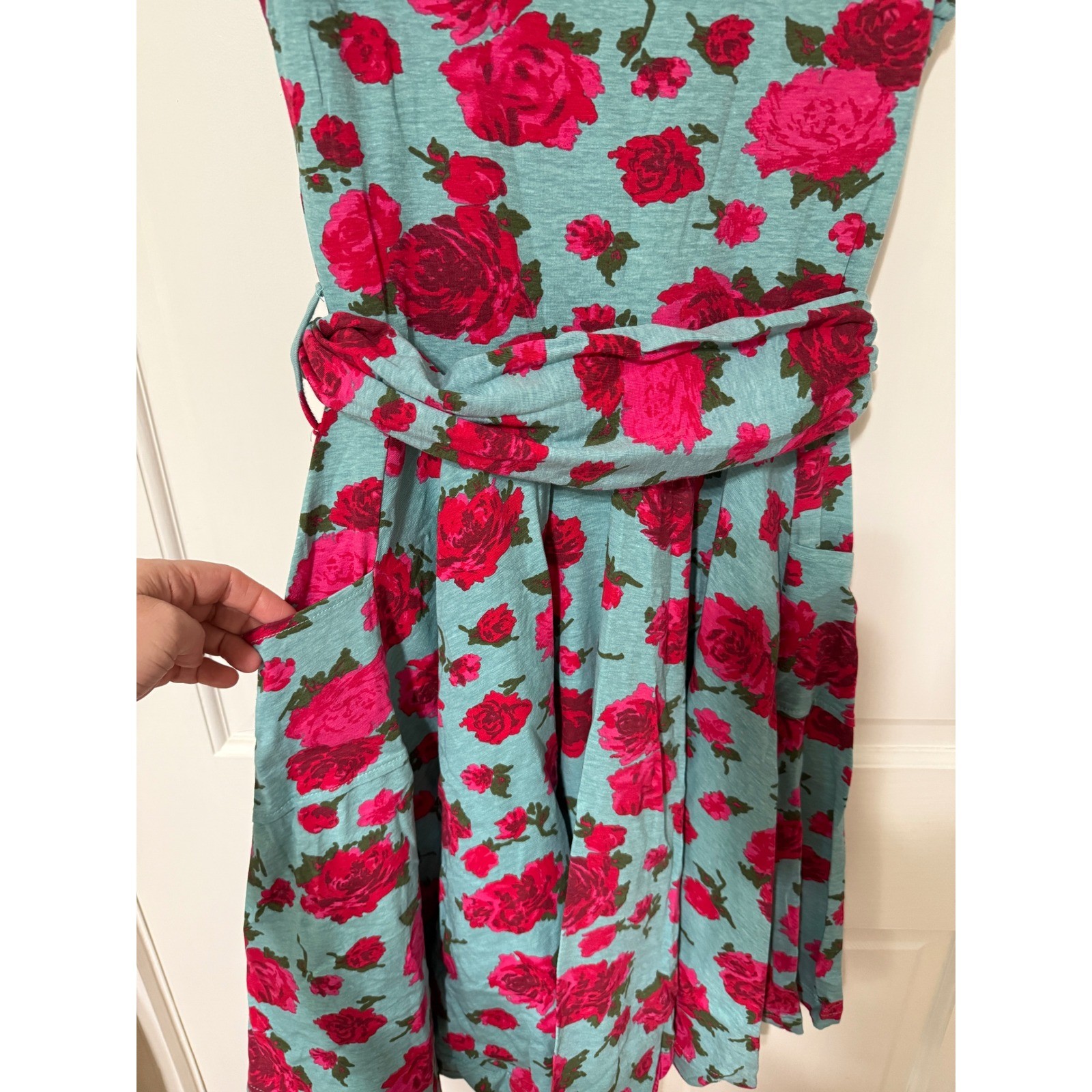 Modcloth Effie’s Heart Turquoise Rose Dress, Small NWOT