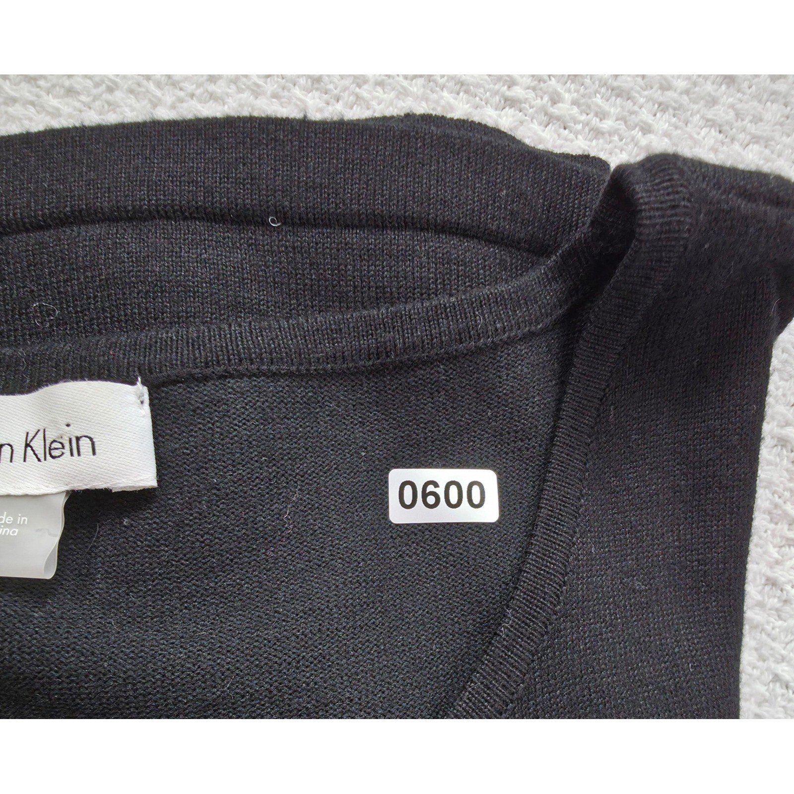Calvin Klein Cold Shoulder Knit Dress Womens L Black Long Sleeve Midi EUC