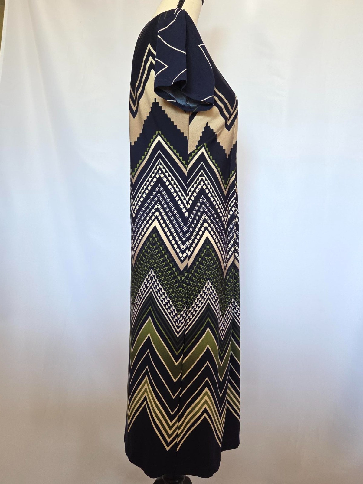 Perceptions Navy and Green Beige Chevron/Zigzag Ruched pattern S Dress