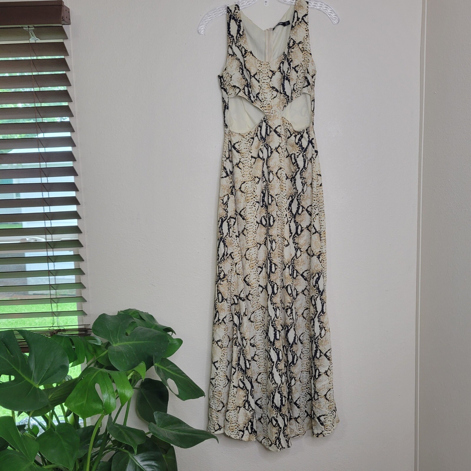 Nasty Gal Snake Cut Out Maxi Dress Sleeveless Animal Print Size 2 New