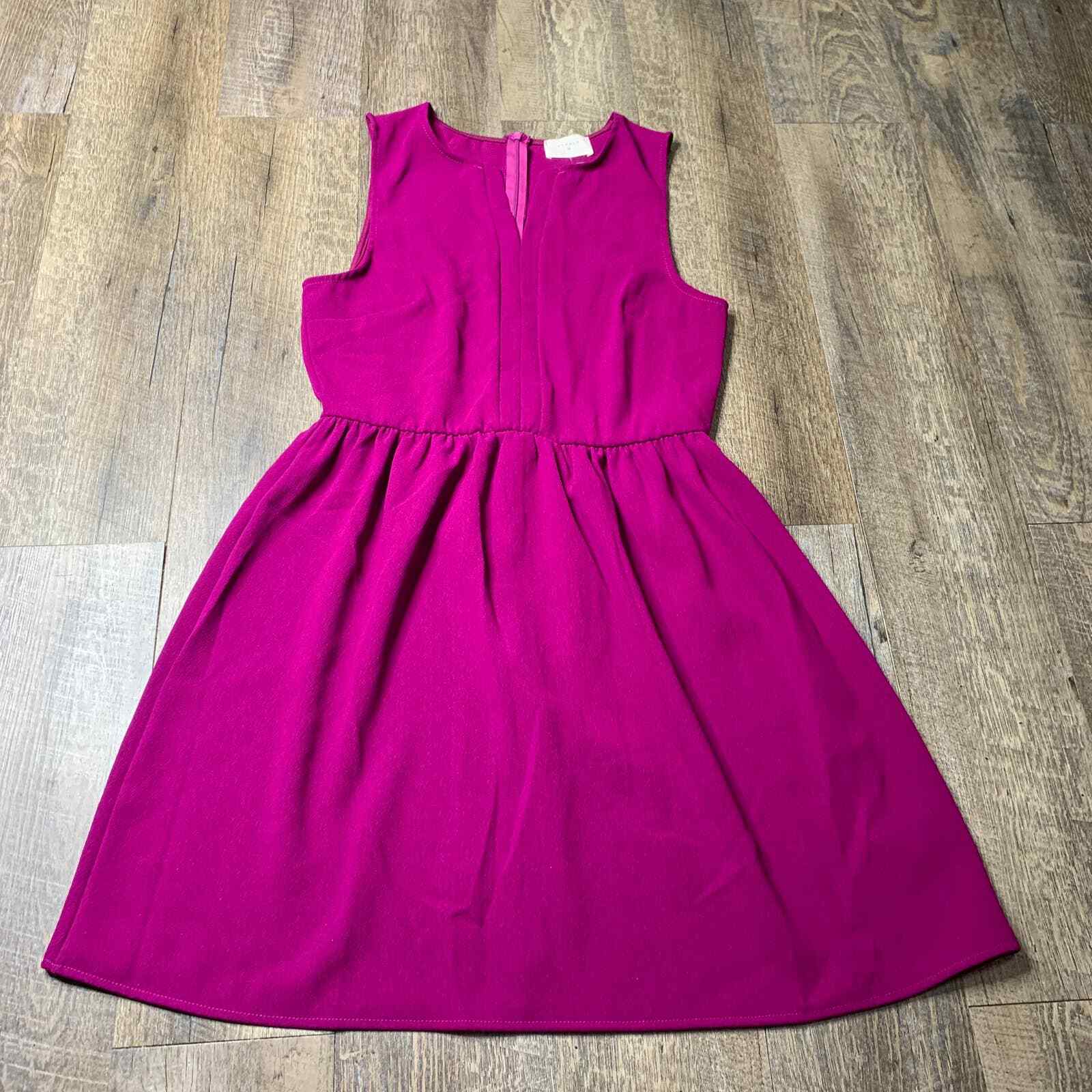 Everly Dress Womens Size Large Purple Sleeveless Deep V-Neck Back Zip NWT