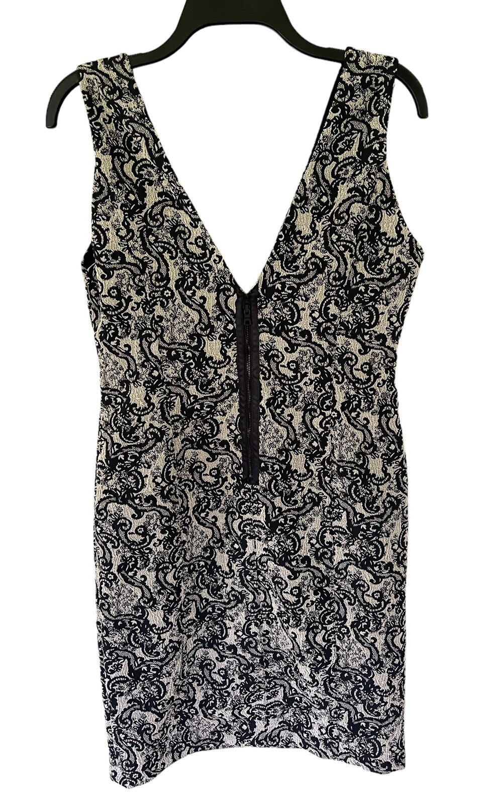 NWT Alice+Olivia Black Ivory Mini Dress Deep Plunge V Neck Size 12