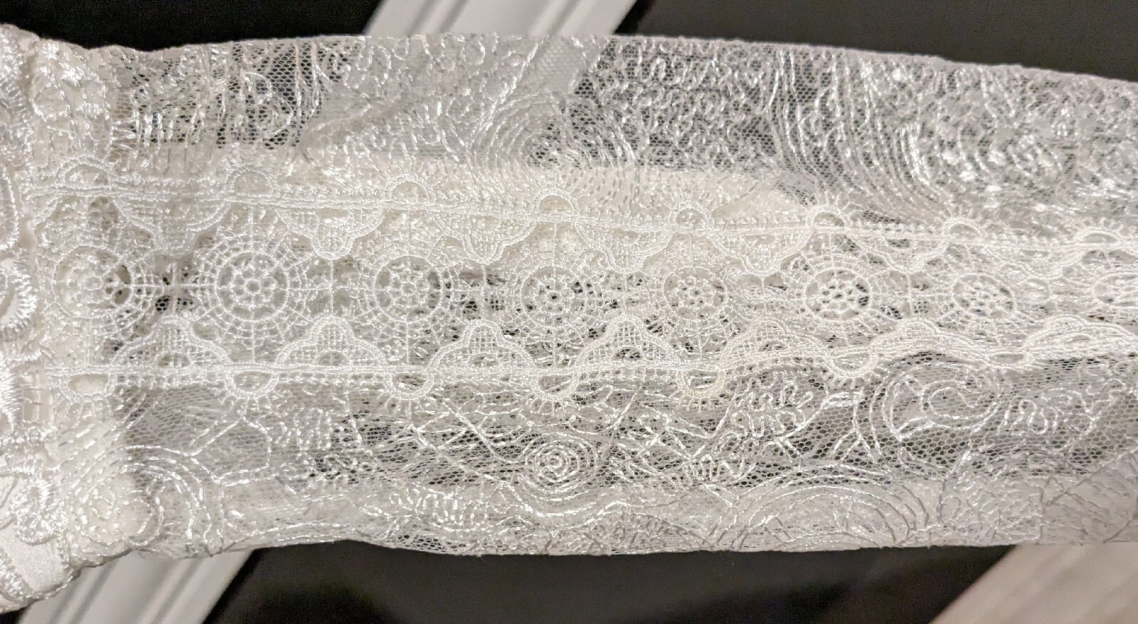Leo & Lin Juno Poly & Silk Button Down Lace Dress White Long Sleeve Size 6 – NWT