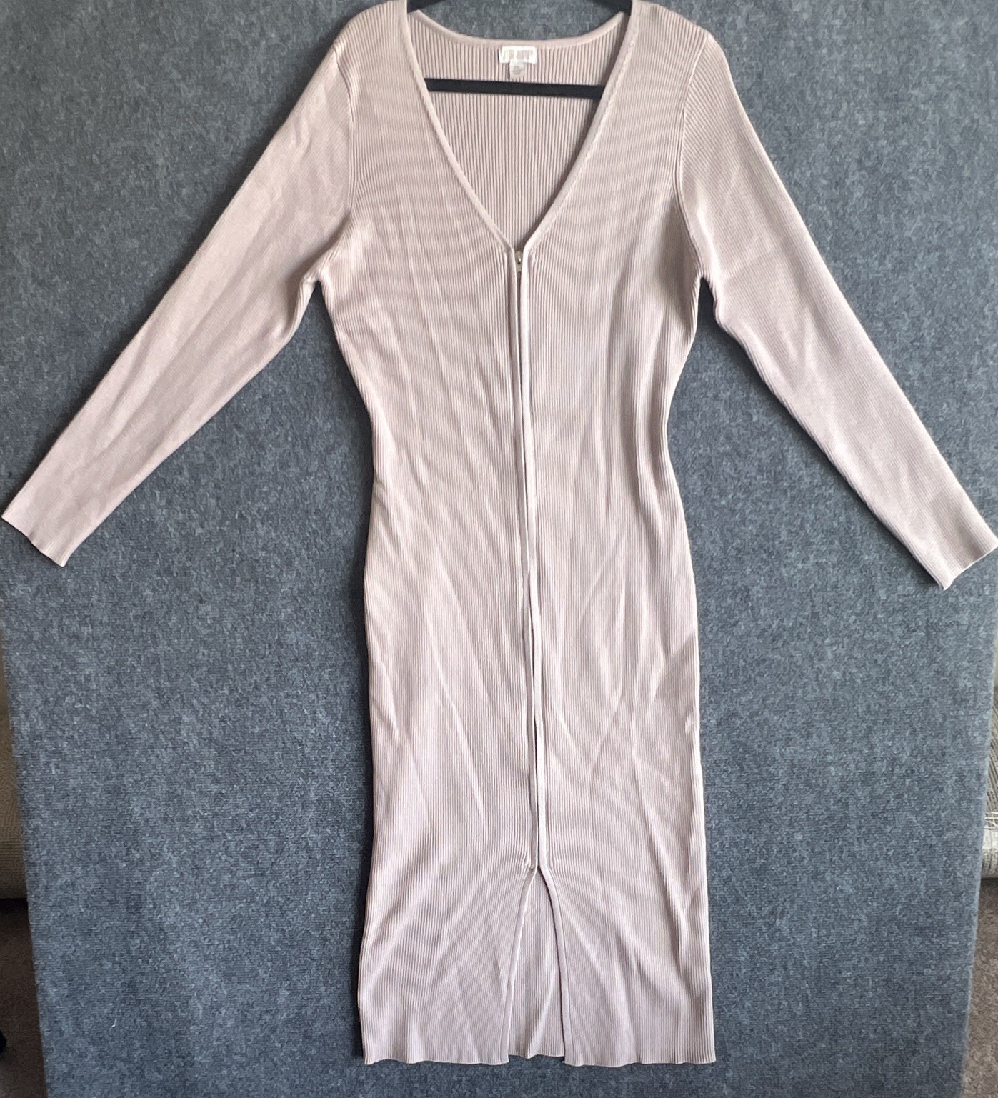 J For Justify Women’s Beige Solid Knit V-Neck Zip Front Stretch Midi Dress 2X