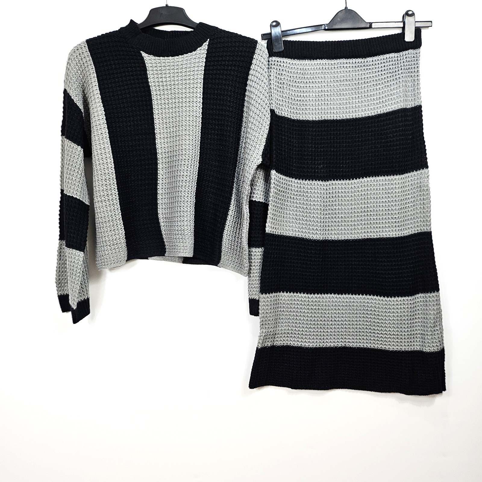 Shein – Stripe Knit Jumper and Skirt Set – Grey Black – Medium – UK 10