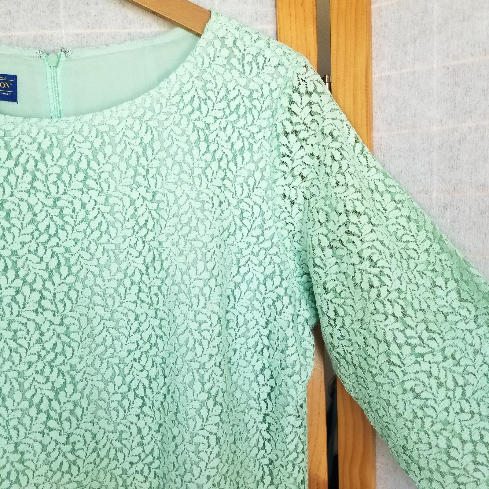 Pendleton Mint Green Lace Shift Dress Half Sleeves Size 12 Petite Lined