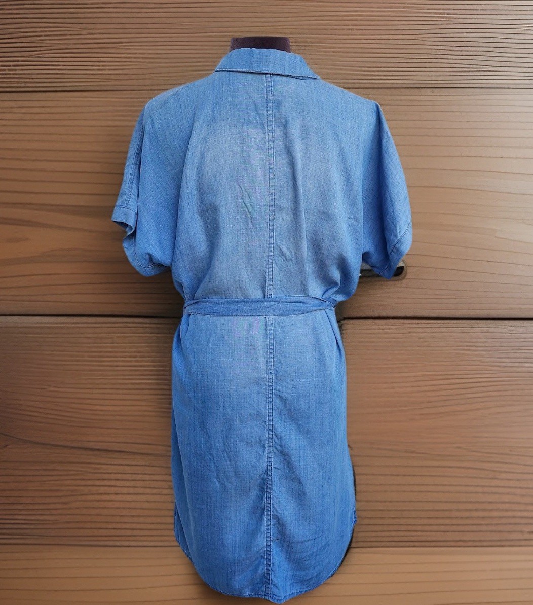 H&M Denim Women’s Dress Blue Denim Snap Buttons Short Sleeve Tie Sz 6