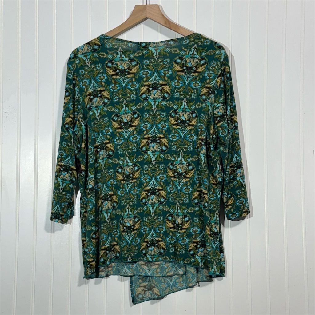 Fashion Bug Plus 18/20 Top Green Baroque Print Sequin Waist Surplice Asym Hem