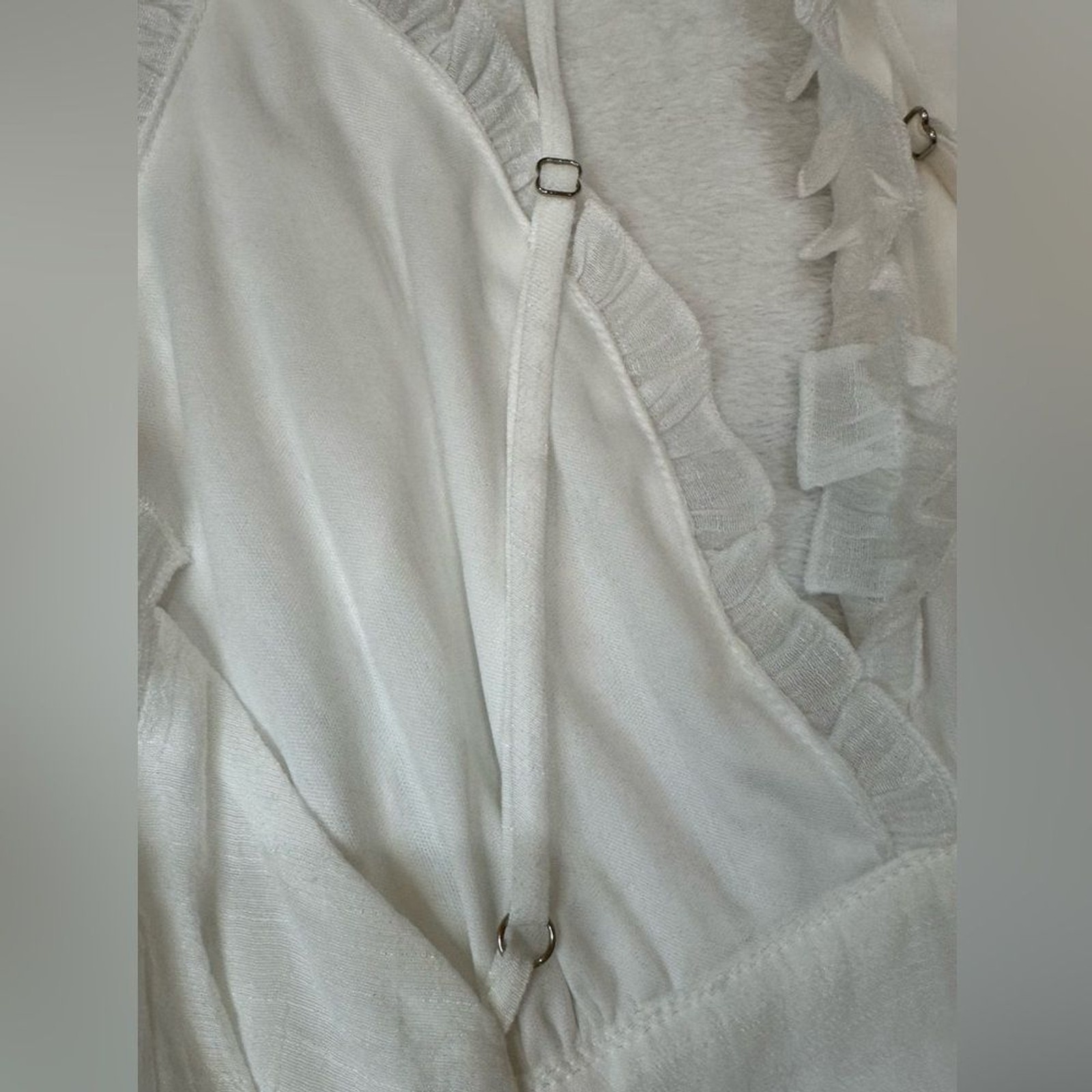 Aakaa White Ruffled Tiered adjustable Spaghetti’s Straps Mini Dress Size M