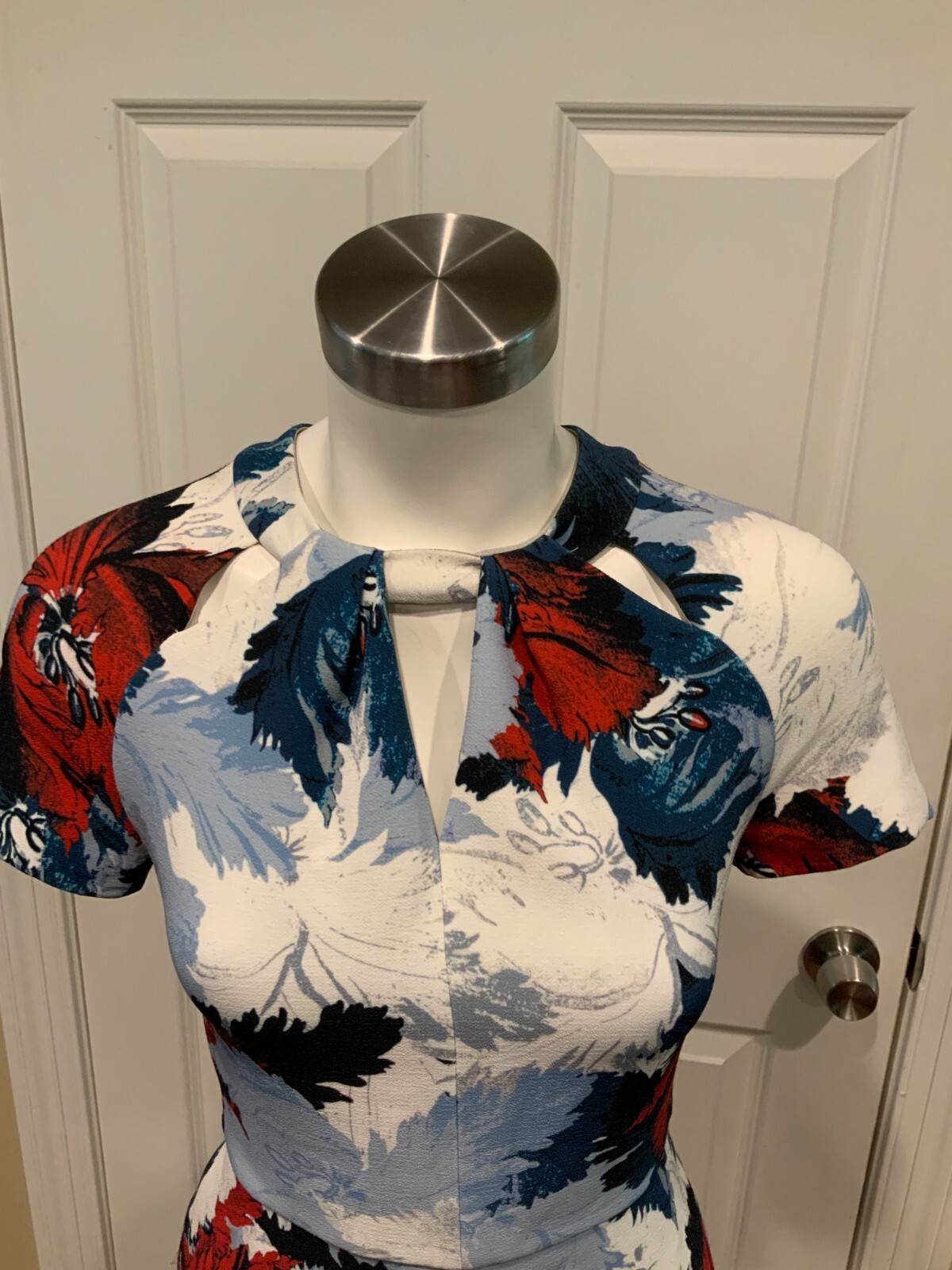 Erdem White, Blue & Red Floral Short Sleeve Cutout Sheath Dress, Size 0