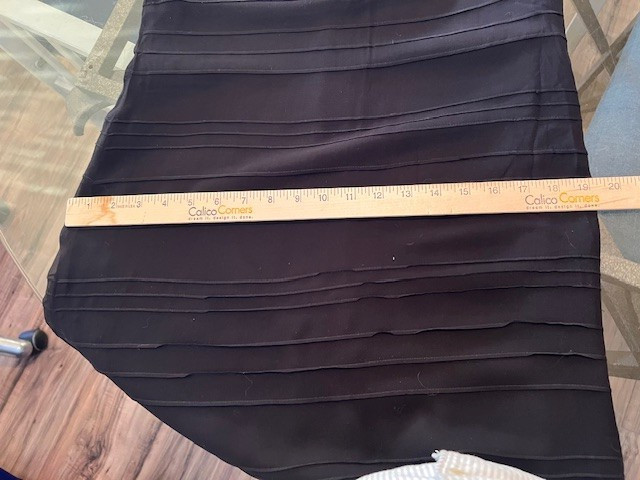Dana Buchman Sz 4 Black 100% Silk Sheer Lined Short Sleeve Long Maxi Dress