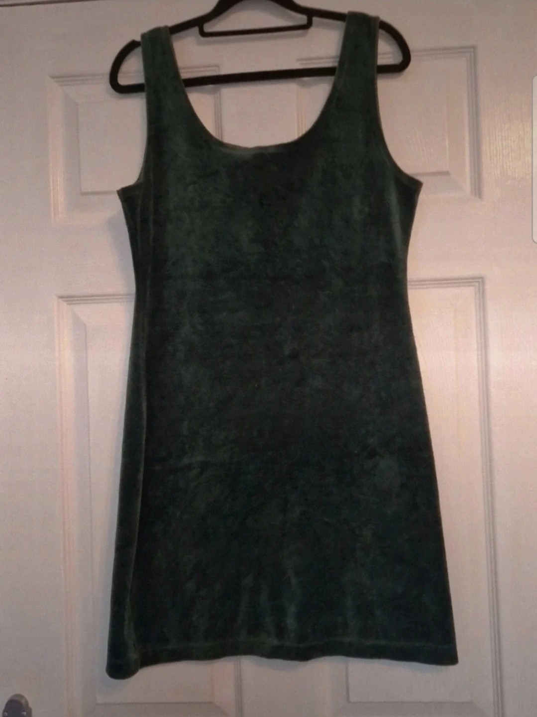 Green velvet velour bodycon dress size 12-14. Winter spring party smart casual