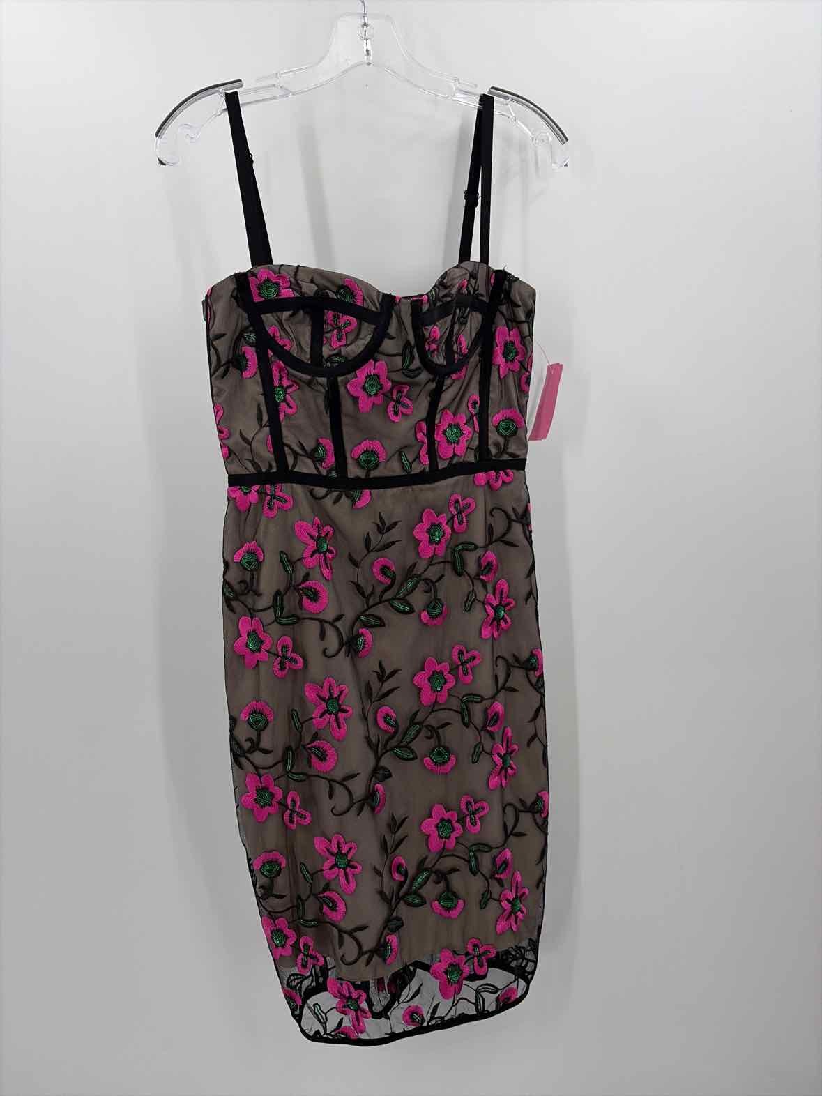 Pre-Owned Milly Black Size 4 Floral Knee Length Sleeveless Dress