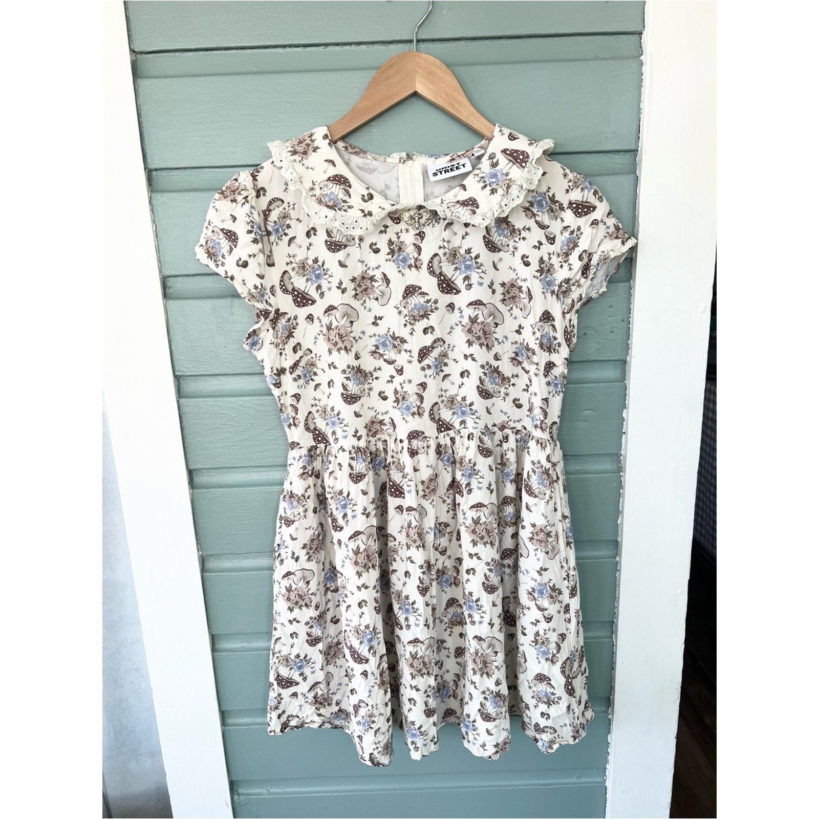 Daisy street M mushroom floral printed dress cottagecore fairy whimsigoth moth