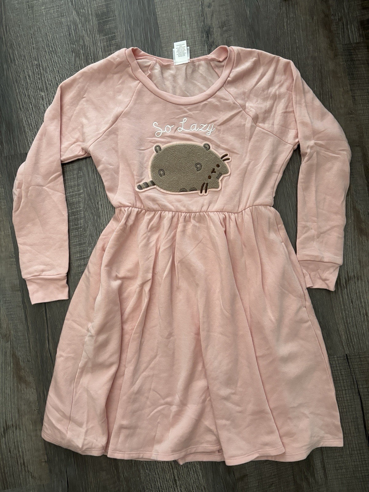 Limited edition rare exclusive Pusheen So Lazy Sweater Dress size small