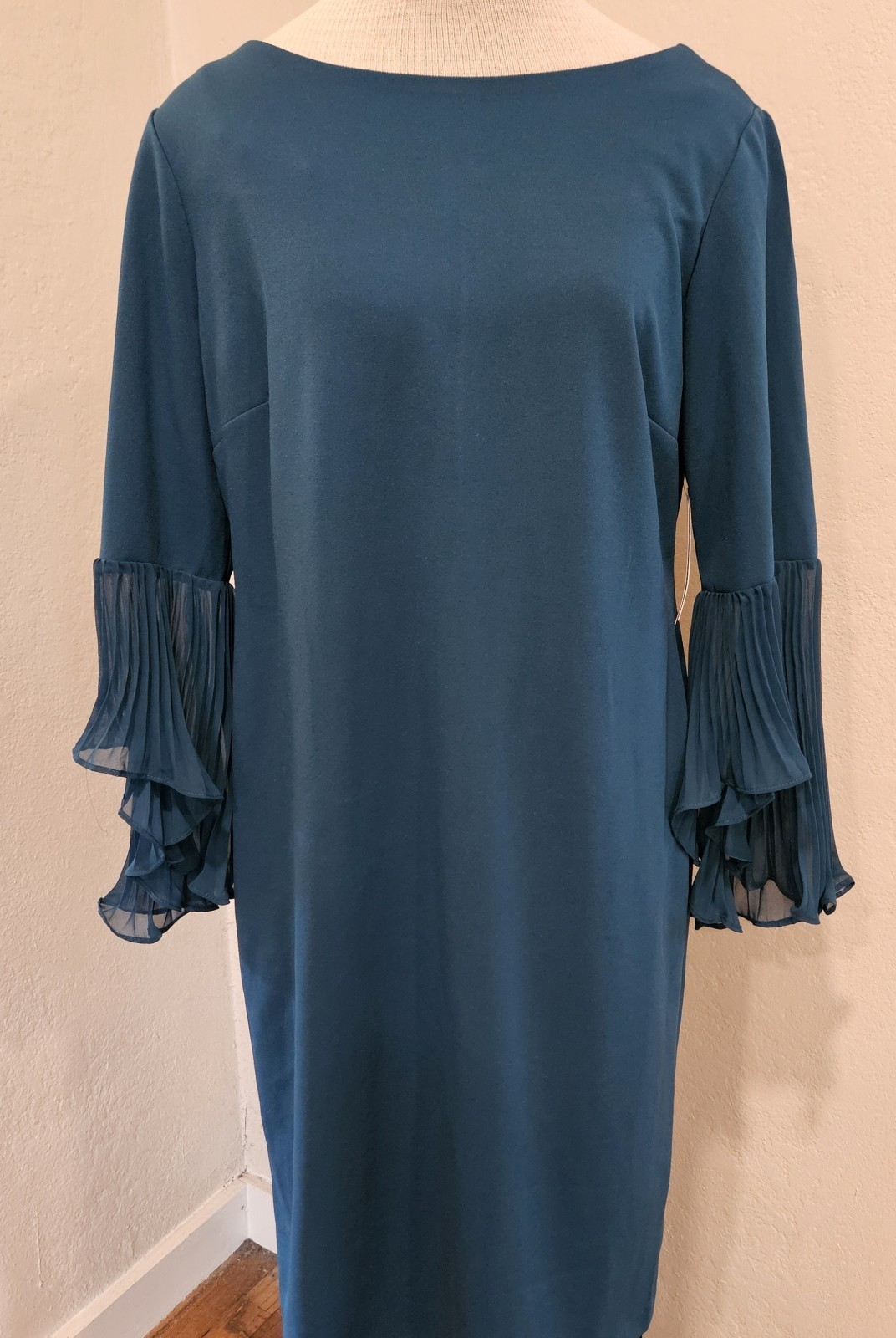 Shelby & Palmer Dress Size 14 NWT Teal Pleated Bell Sleeve Shift Cocktail Dress