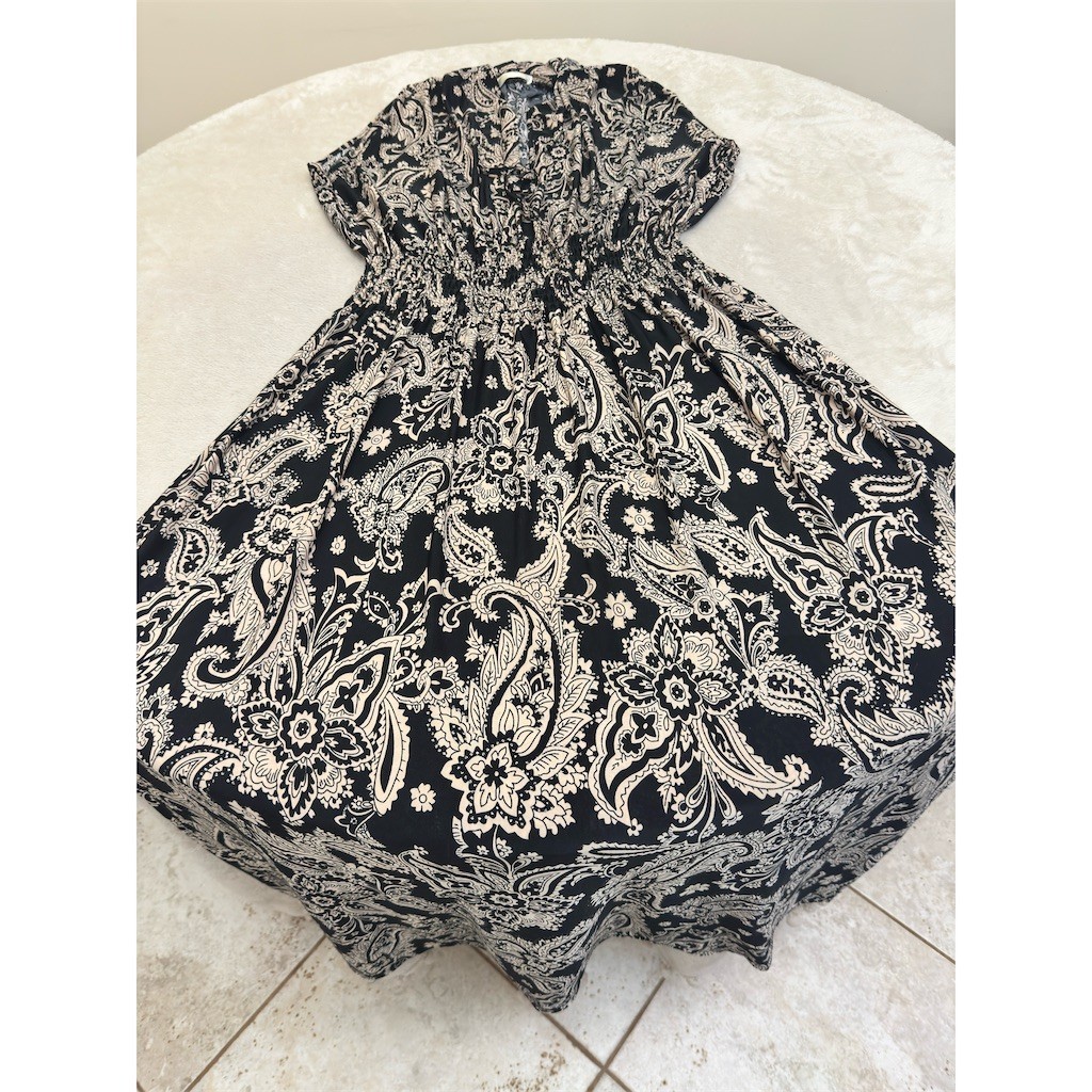 Seven Islands Maxi Dress Womens 3XL Black Beige Paisley Floral Boho V-Neck