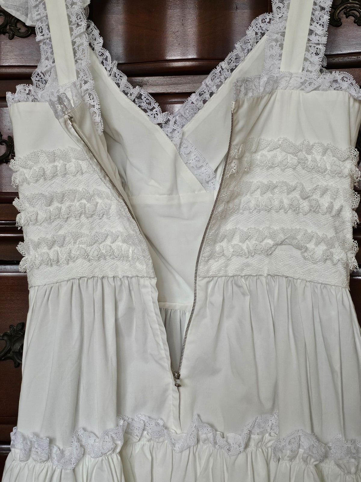 BNWT DOLCE & GABBANA WHITE SUMMER DRESS SIZE 42 LACE BUSTIER TIERED SKIRT
