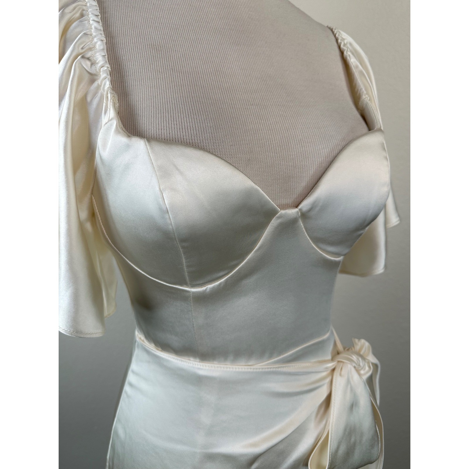 Selfie Leslie Aphrodite Satin Wrap Dress S Angel Sleeve Ivory NWT