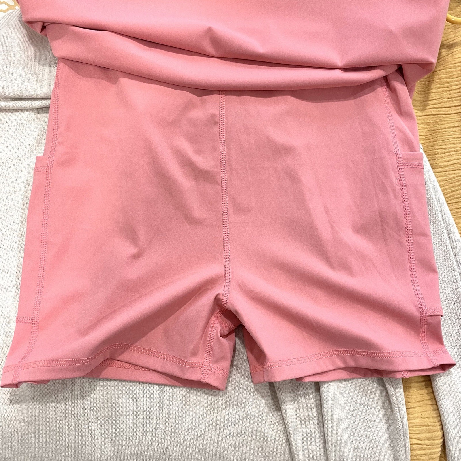 Women’s XL Crossback Strap Shorts Lined Padded Athletic Dress Pink