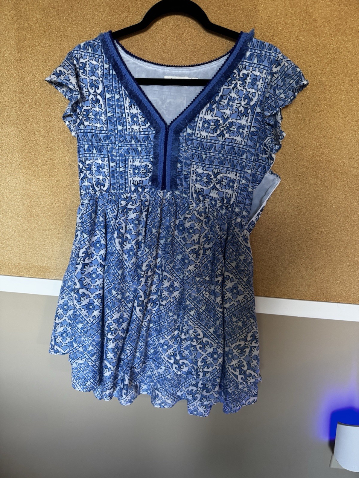 Vineyard Vines Cay Scarf Print Mini Dress Flutter Sleeve, V-Neck, Size M
