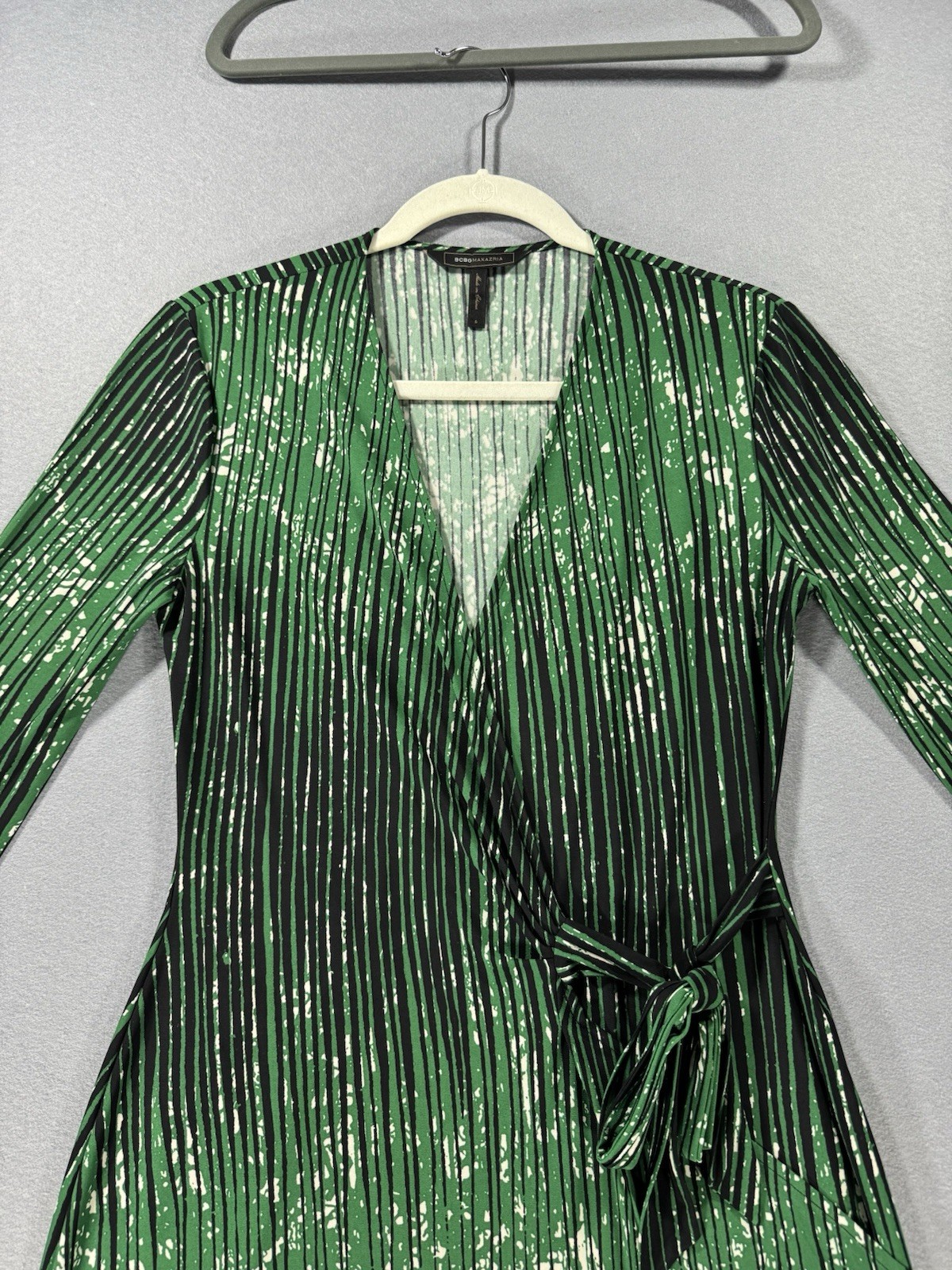 BCBG Adele Wrap Dress Amazon Green & Black Quarter Sleeve Evening Night Out Sz S